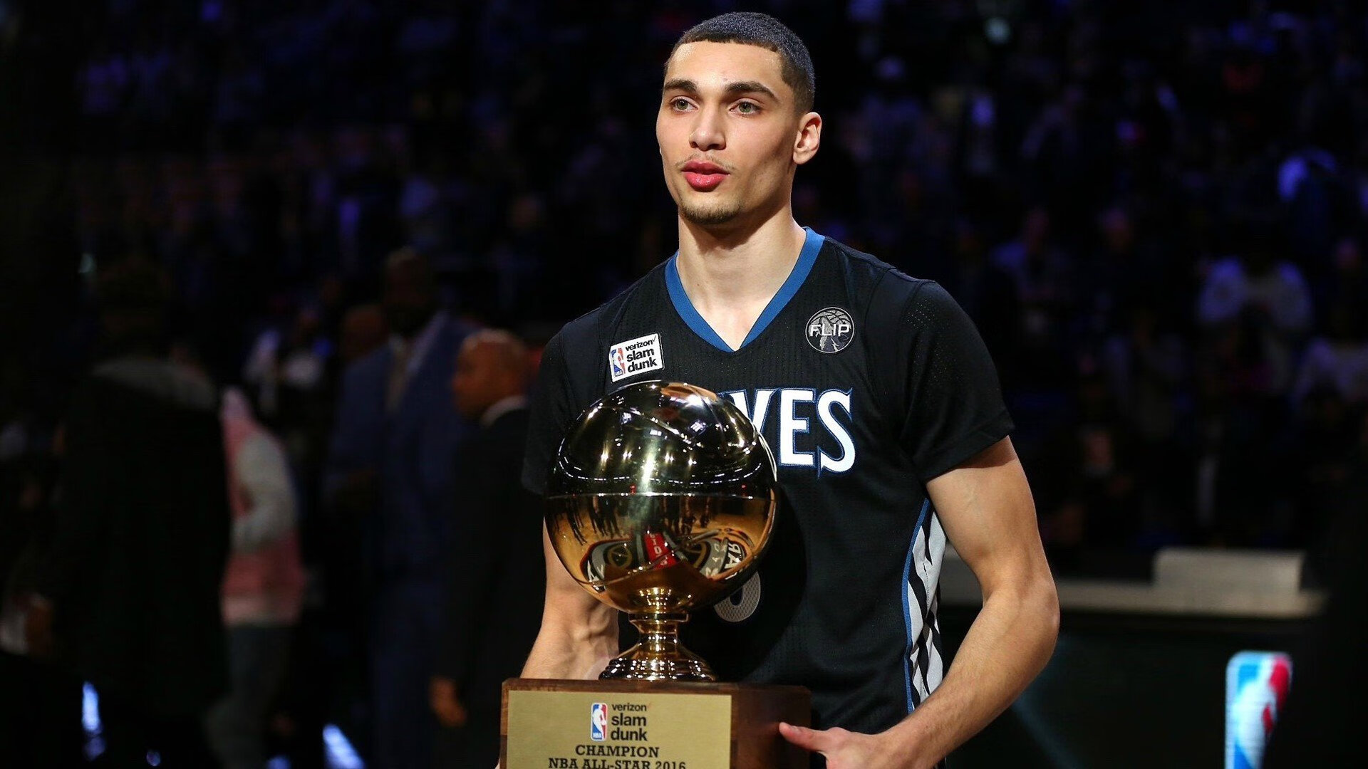 外线投篮选择是否优于突破造犯规,外线投手适合的球鞋